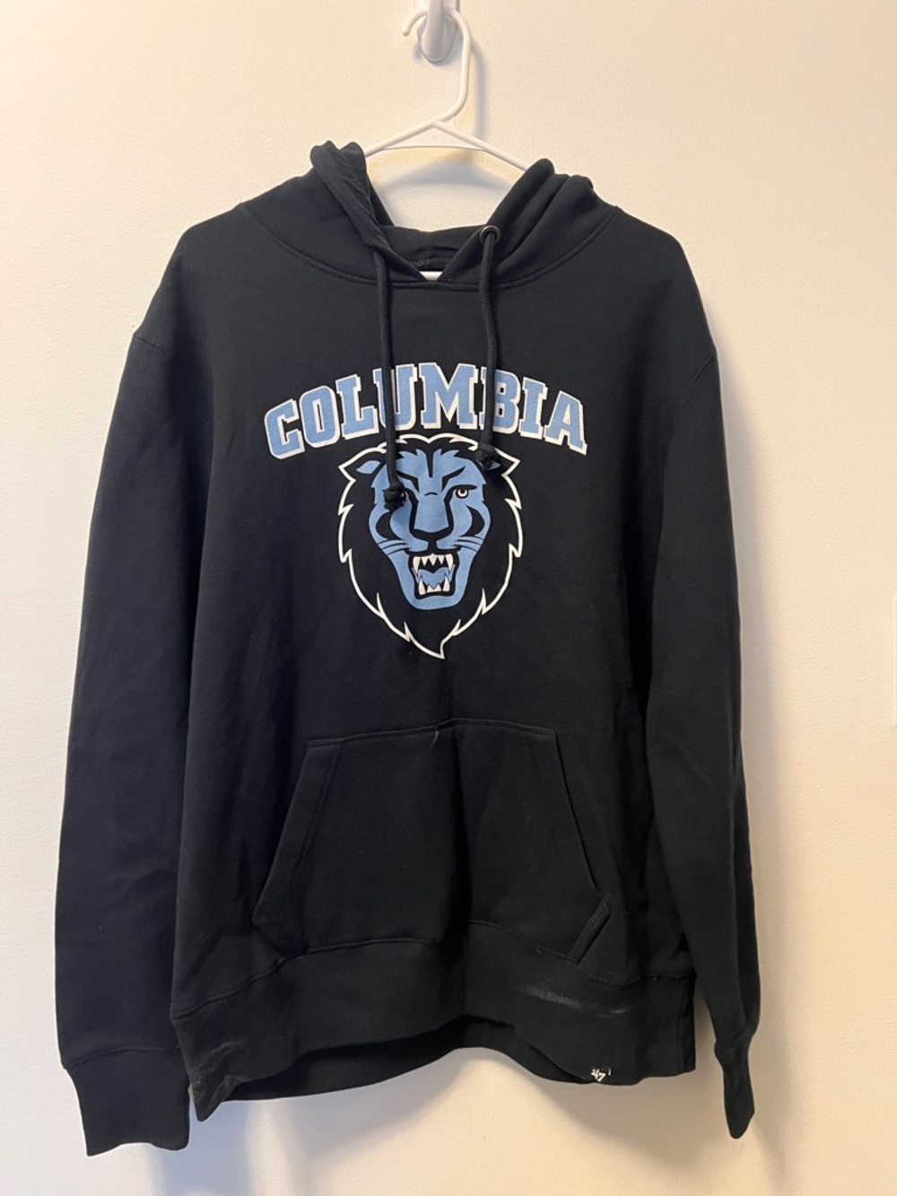 Columbia Black Pullover Hoodie with Light Blue Graphic